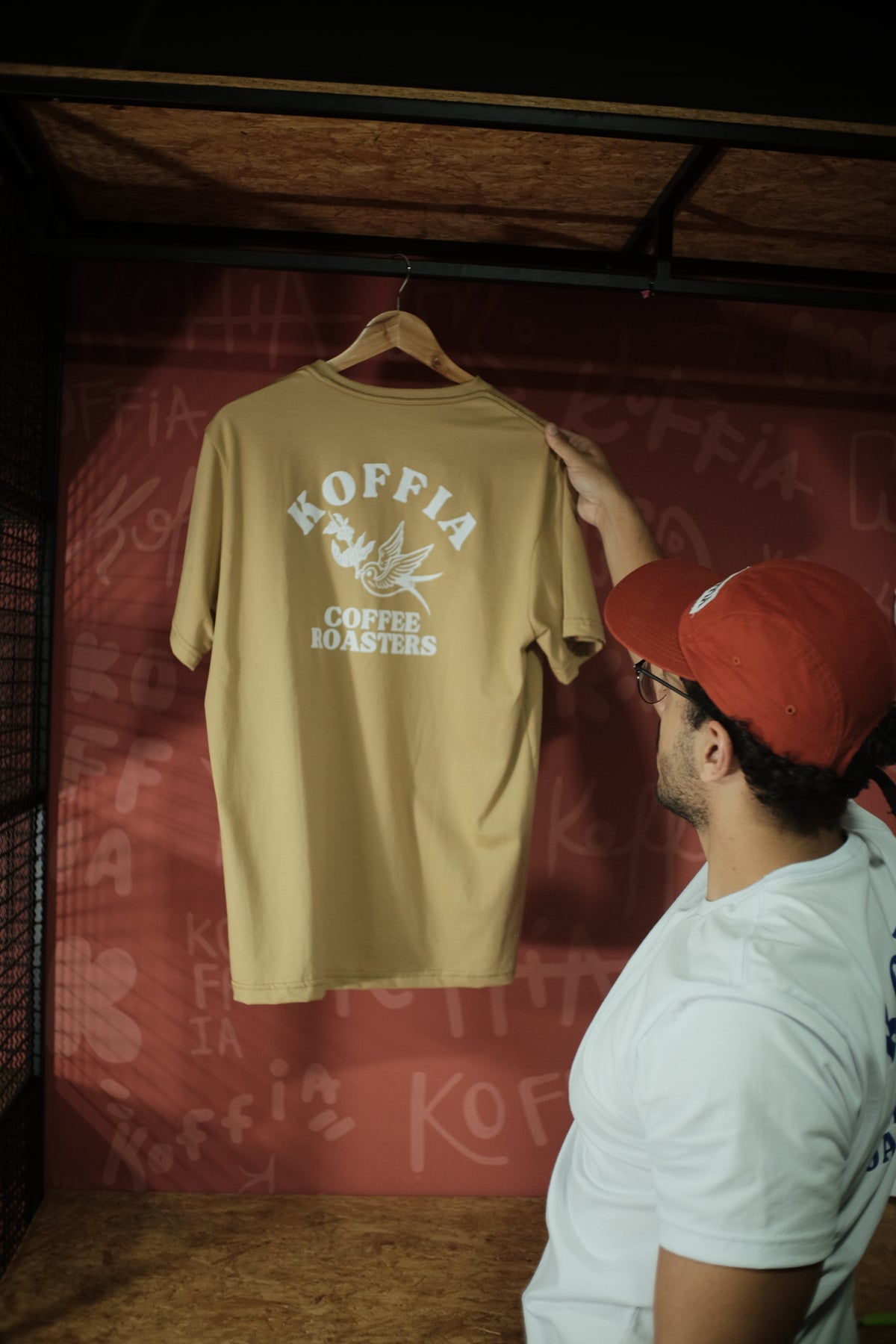 Camiseta Koffia Bege
